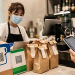 金融理财师用AI获客:合规前提下的智能客户管理